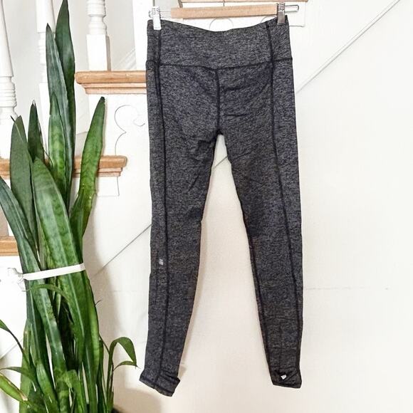 Victoria's Secret VSX Sport Womens Gray Knockout Stirrup Tight Legging Pant SL - Picture 3 of 4